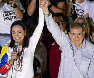 Machado agradeció a Trump y le dedicó el prestigioso galardón.