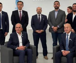 Nasry Asfura estuvo en Houston, Texas, coordinando la compra de este equipo médico.