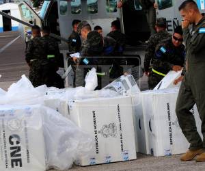 La organización señaló que la desconfianza institucional, la injerencia política, la falta de cumplimiento del cronograma y las debilidades del sistema electoral han deteriorado la credibilidad de los comicios.