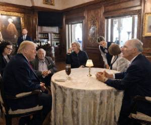 Presidente Trump resalta alianza con Honduras tras reunión privada con Nasry Asfura.