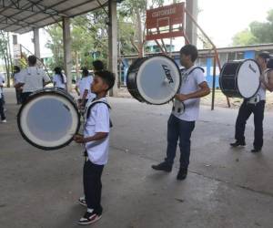 El comunicado también prohíbe suspender jornadas completas de clases para desarrollar ensayos o actividades preparatorias relacionadas con las celebraciones patrias.