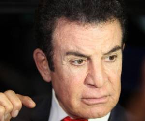 “No hay que anular las elecciones, hay que poner a alguien que cuente lo que ya se votó, aunque tarde, lo que tarde, aseguró el presidenciable.