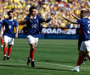 Francia primero superó a Brasil y luego a Colombia en su gira por EEUU.