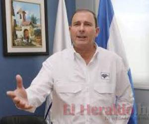 El presidente del Cohep, Juan Carlos Sikaffy, planteó que la mejor vía para socializar la nueva Ley del Sistema Nacional de Salud es el CES. Foto: Archivo/ EL HERALDO