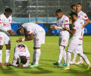 Con un triunfo en este juego, los Albos estarían rozando la clasificación a la final.