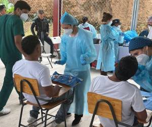 En la pimera gran brigada médica que impulsa la primera dama Lissette del Cid de Asfura, se brindará atención odontológica en los municipios de Patuca, Olancho y Trojes, El Paraíso.