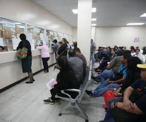 Los derechohabientes durante este año se han estado quejando del servicio que se brinda en el IHSS, además de la falta de citas y de medicamento.