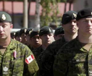 El ejército canadiense se plantea por primera vez en un siglo una invasión estadounidense.