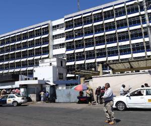 Los menores de edad se posicionan como la población más vulnerable ante el dengue, afirman autoridades del centro asistencial