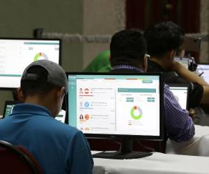 La falta de actualización de los resultados de las elecciones generales 2025 ha generado incertidumbre, conflictos entre partidos y preocupación entre la ciudadanía, que sigue a la expectativa de los resultados oficiales.