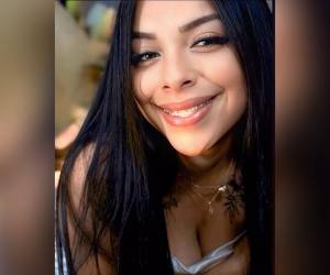 El feminicidio de Pamela Yahaira Alvarado, de tan solo 25 años, sigue causando conmoción en México. En los últimos días, la joven fue invitada a una fiesta y terminó siendo quemada con gasolina por dos hombres en Juárez, Nuevo León. El ataque le dejó diversas quemaduras en el cuerpo, heridas a las que no logró sobrevivir y murió.