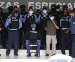 El expresidente Juan Orlando Hernández cumplió más de tres años recluido entre su captura en Honduras, su extradición a Estados Unidos y su condena por narcotráfico. Aquí los detalles.