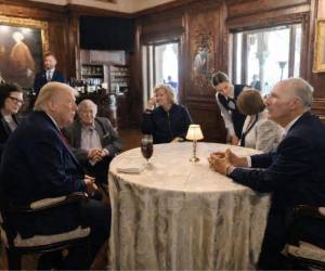 Las mesas de trabajo serán las encargadas de dar seguimiento a los temas tratados en la reunión.