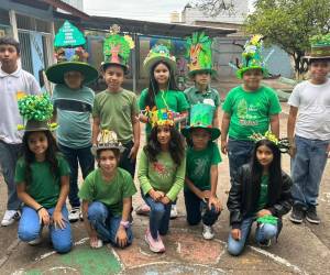 El Club Ecológico del CEB Roberto Sosa celebró a lo grande el Día del Árbol.