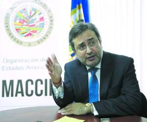 Juan Jiménez Mayor, vocero de la Maccih, anunció la llegada del fiscal internacional al país.