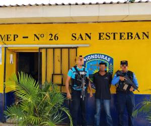 El responsable del doble crimen fue detenido por agentes de la Dirección Policial de Investigaciones (DPI).