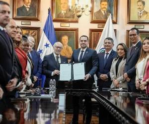 La delegación internacional del organismo interparlamentario reafirmó su disposición de aportar asistencia técnica de alto nivel para consolidar el sistema democrático interno.