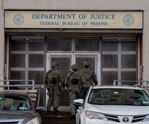 El presidente depuesto de Venezuela, Nicolás Maduro, y su esposa, Cilia Flores, se encuentran recluidos en el Metropolitan Detention Center (MDC) de Brooklyn, Nueva York, una prisión federal donde afrontan cargos relacionados con narcotráfico y otros delitos tras su captura por fuerzas estadounidenses.