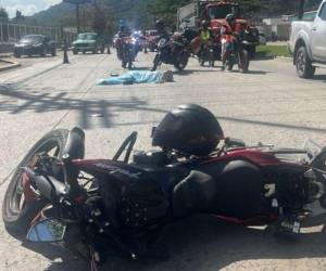 Una mujer perdió la vida en un trágico accidente vial en San Pedro Sula.