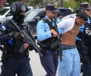 15 personas detenidas y dos abatidas en distintos sectores de Honduras, según informó Gerzon Velásquez, ministro de Seguridad.