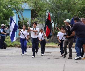 La flama recorrió 503 kilómetros por territorio nicaragüense y fue portada por 13,000 estudiantes.