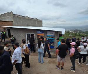 Después de que EL HERALDO diera a conocer la emergencia, dos familias de Santa Clara volvieron a tener un lugar seguro donde vivir.