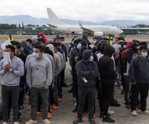 Las mega audiencias, el nuevo plan de Trump para acelerar el número de deportaciones.