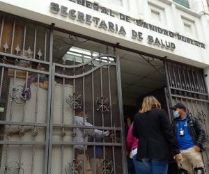 Hasta la fecha la Secretaría de Salud continúa con la evaluación de ofertas sin haber notificado si revisó o no las adjudicaciones para firmar el contrato.