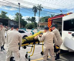 Una mujer de 45 años de edad, cayó accidentalmente a una cisterna vacía de aproximadamente 12 pies de profundidad en un hotel de La Ceiba, Atlántida. Los hechos se registraron este lunes -24 de noviembre- al filo de las 8:40 de la mañana.