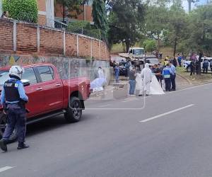 El percance vial generó un fuerte congestionamiento en la zona por varias horas el mediodía de este jueves.