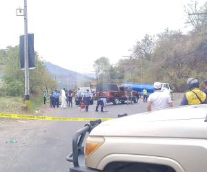 Las autoridades iniciaron las investigaciones para determinar las causas exactas del accidente.