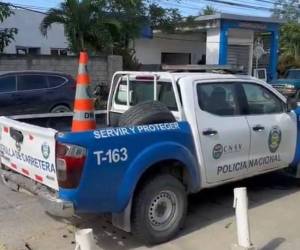 De acuerdo con la información preliminar, el joven habría chocado contra una rastra que se encontraba estacionada en el trayecto por el que se dirigía.