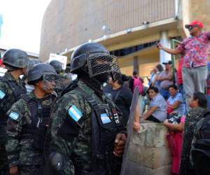 La aprobación y sanción de decreto que ordena al CNE iniciar recuento de votos aumenta tensión política.