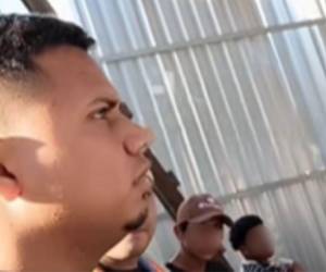 Un joven que sobrevivió al terrible accidente en Villa Nueva de la capital, que cobró la vida de ocho personas y que dejó alrededor de diez heridos, relató los instantes de horror que vivió durante el siniestro. El ciudadano conmovió al manifestar que solo unos centímetros los separaron de la muerte.