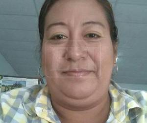 Antes de comenzar su jornada de trabajo, Drides Ulloa fue asesinada a disparos por desconocidos en Comayagua. Las autoridades investigan quiénes estarían detrás de su muerte. Esto se sabe del caso.