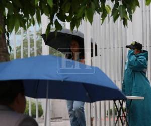 El pronosticador agregó que en la región central también se registrarán algunas precipitaciones, aunque de menor intensidad.