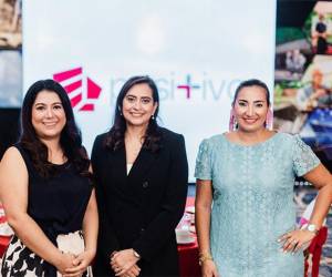 Amy Bardales, BAC Honduras; Valeria Ríos, Vicepresidente de Mercado y Comunicación BAC Honduras; y Mónica Arita, BAC Honduras.