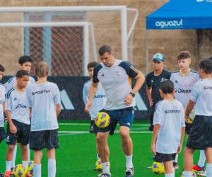 Las sesiones estarán a cargo de entrenadores oficiales de la Fundación Real Madrid, desde España.