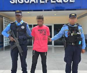 El sujeto fue detenido en una zona montañosa de la aldea Zambrano del municipio de El Rosario en Comayagua.