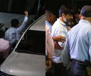 Con un puño en alto y una leve sonrisa salió Johel Zelaya, recién destituido de su cargo, tras enfrentar un juicio político. Aquí las imágenes.