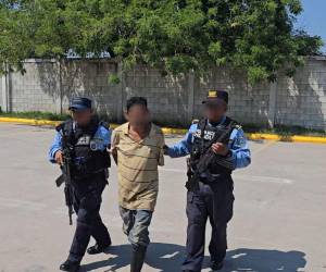 Una niña de seis años de edad y otro menor de 8 fueron víctimas del detenido, según la Policía Nacional.