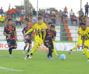 Imágenes del desarrollo del partido.