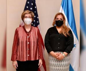 La embajadora Dogu se reunió con la Comisionada Nacional de los Derechos Humanos.