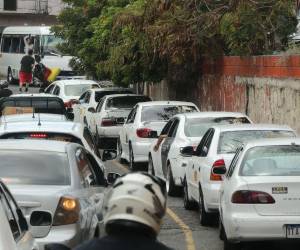 Uno de los sectores donde ya se intervino esta situación es la colonia 21 de Octubre, donde funciona uno de los puntos de taxi considerados de mayor tamaño en la ciudad.