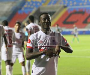 Imágenes del desarrollo del partido.