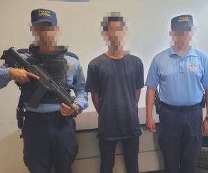 El sujeto fue detenidos por agentes de la Dirección Policial de Investigaciones (DPI).