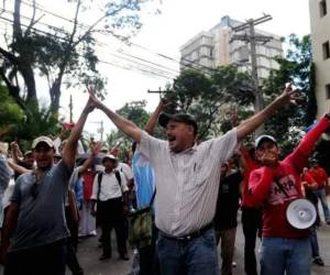 Las organizaciones magisteriales convocaron a asamblea y manifestaciones pacíficas.