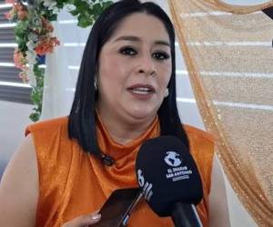 Angélica Sandres, viceministra de Educación, negó que se cobrará multa a colegios que no participen en los desfiles.