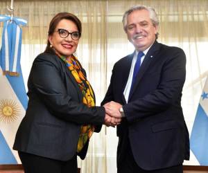 El encuentro tuvo lugar durante la toma de posesión de Gustavo Petro en Colombia.