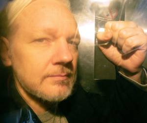 Assange fue recluido en 2019 en la prisión londinense de alta seguridad de Belmarsh después de que la policía británica le detuviera en la embajada de Ecuador en Londres.